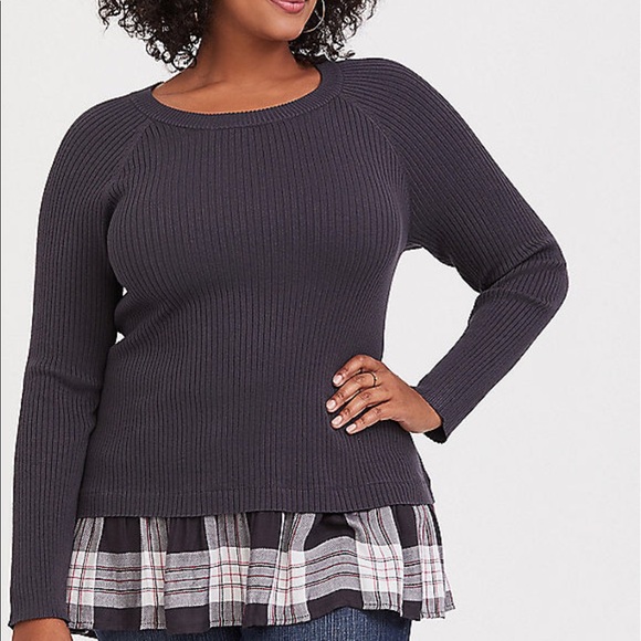 torrid Sweaters - Nwt Torrid Grey Pullover Sweater layered